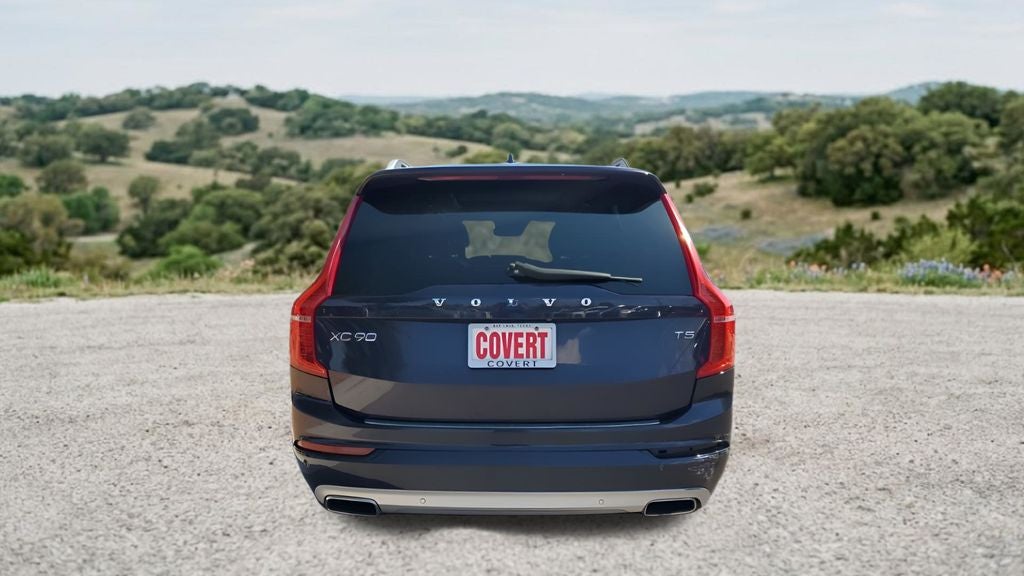 2017 Volvo XC90 T5 Momentum
