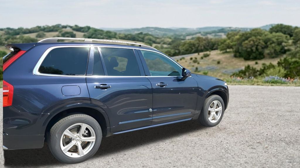2017 Volvo XC90 T5 Momentum