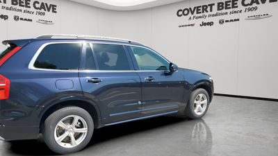 2017 Volvo XC90 T5 Momentum