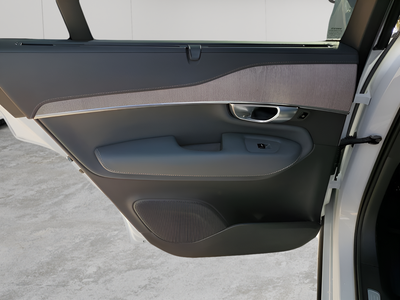 2024 Volvo XC90 Recharge Plug-In Hybrid Ultimate