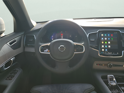 2024 Volvo XC90 Recharge Plug-In Hybrid Ultimate