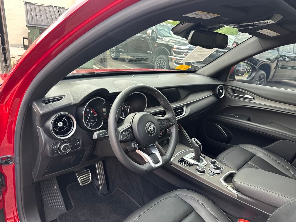 2023 Alfa Romeo Stelvio Ti
