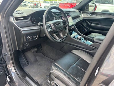 2022 Jeep Grand Cherokee L Overland 4x4