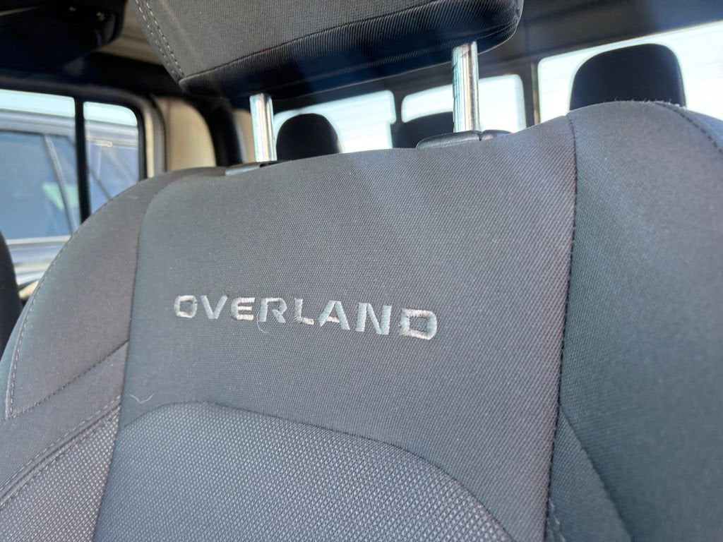 2023 Jeep Gladiator Overland 4x4
