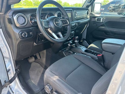 2023 Jeep Gladiator Overland 4x4