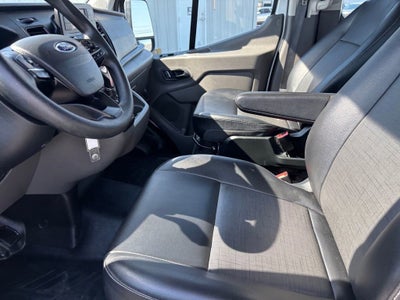 2023 Ford Transit Passenger Wagon XL