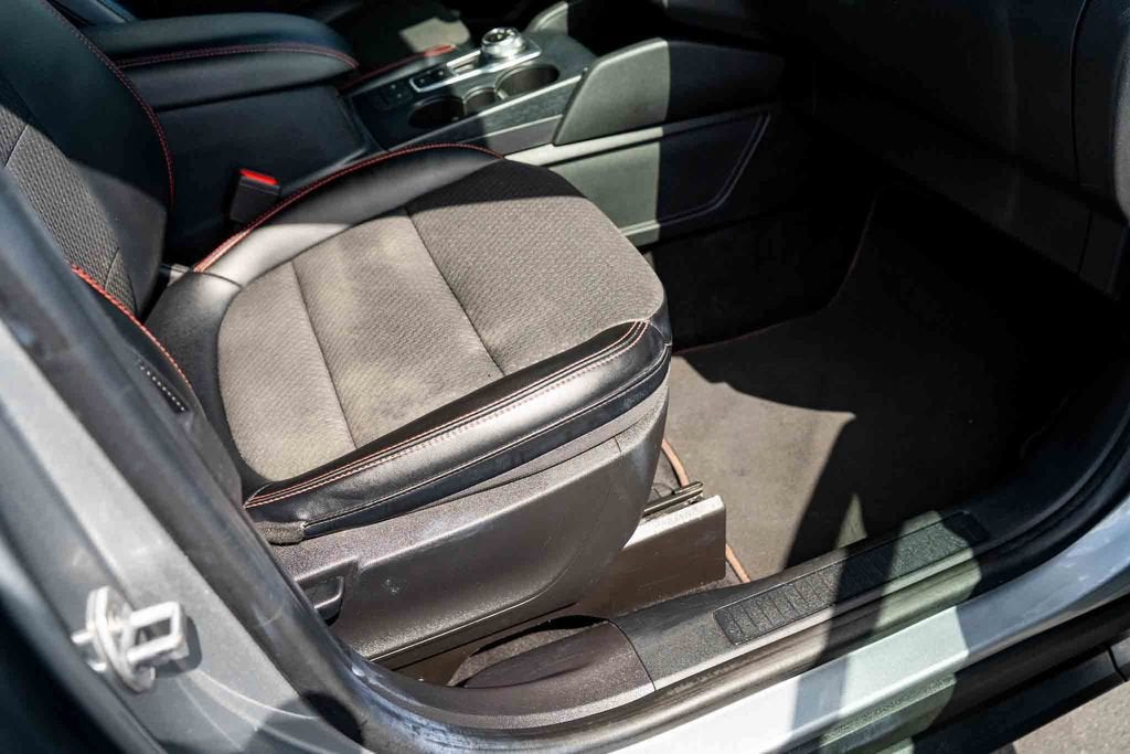 2023 Ford Escape ST-Line - Photo 29