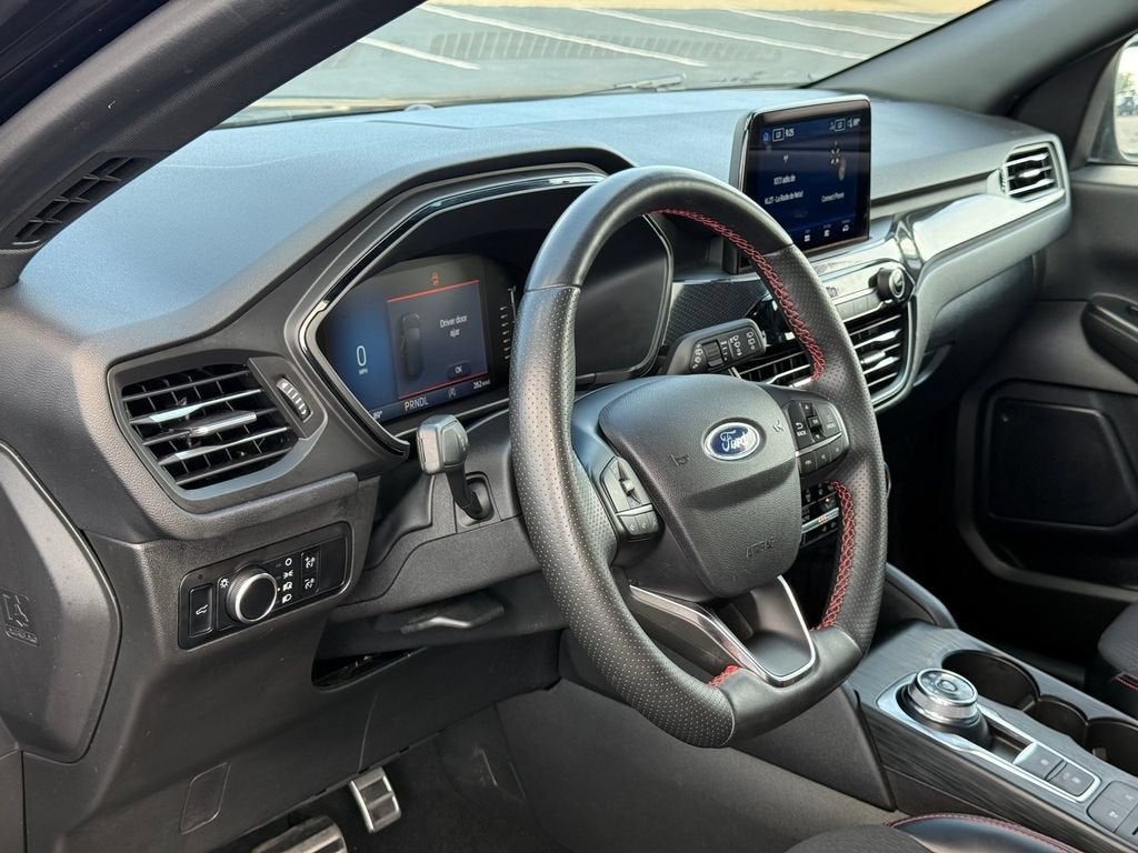 2024 Ford Escape ST-Line - Photo 18