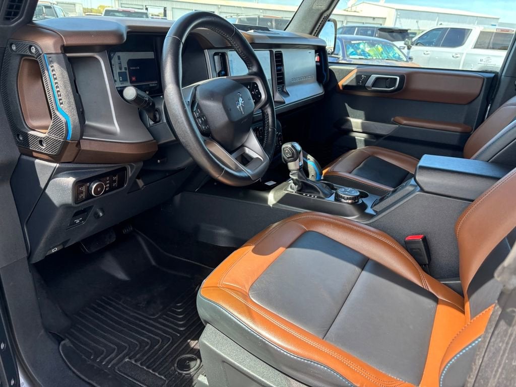2023 Ford Bronco Base