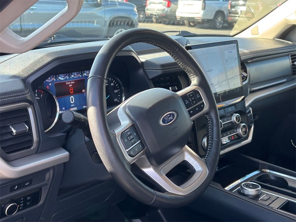 2024 Ford Expedition XLT