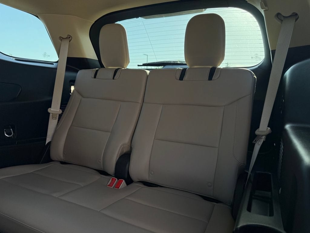 2024 Ford Explorer XLT - Photo 21