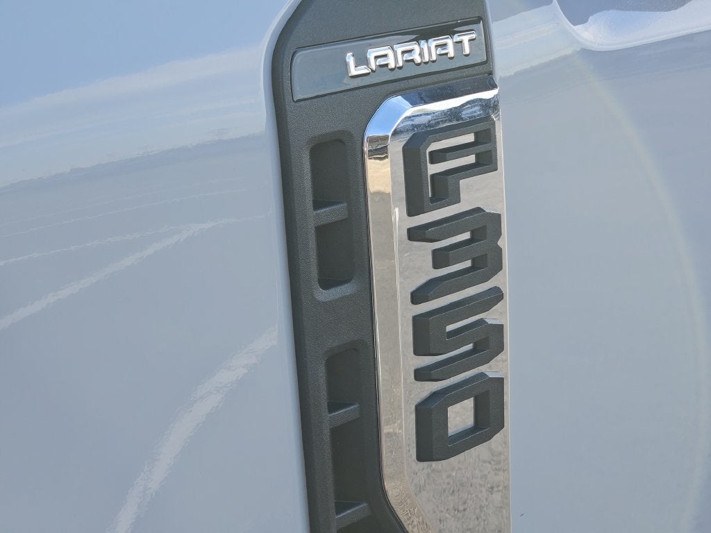2025 Ford F-350 LARIAT