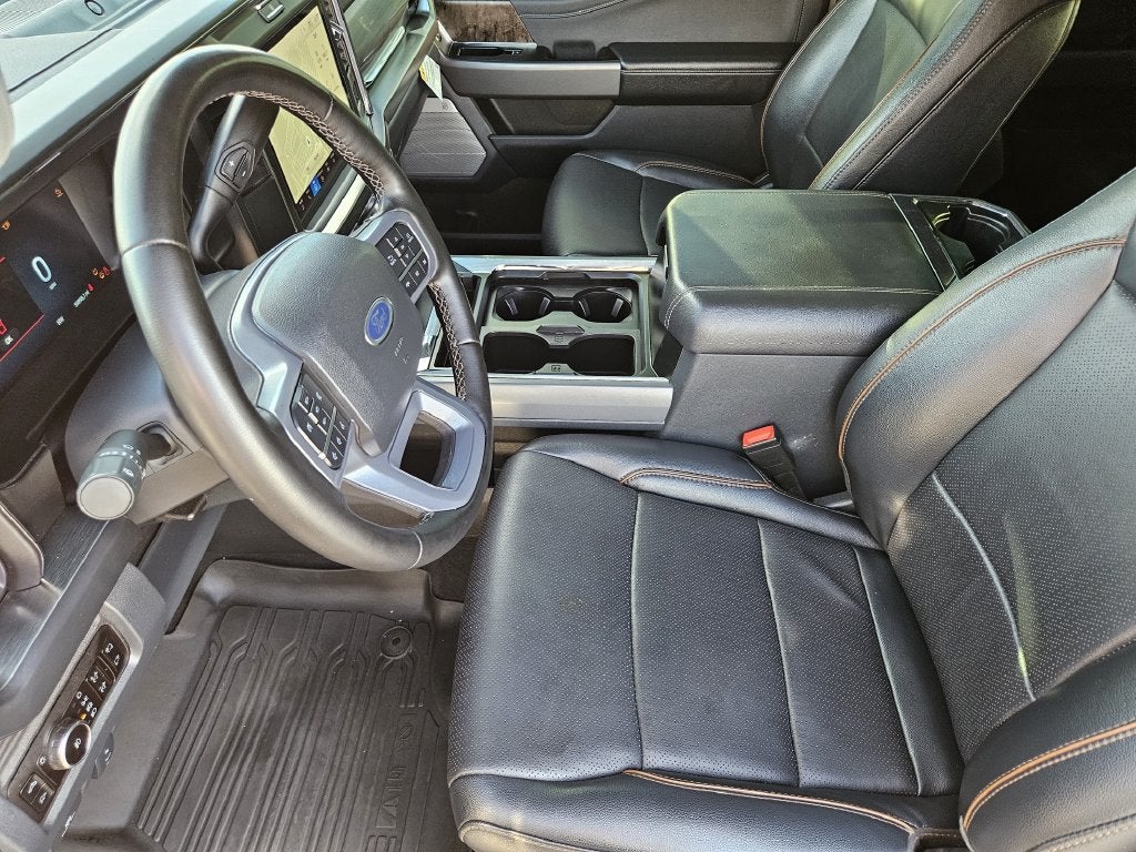 2025 Ford F-350 LARIAT