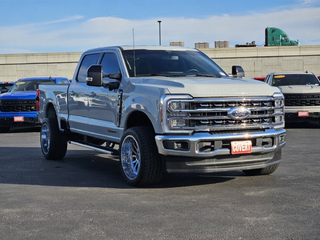 2025 Ford F-350 LARIAT