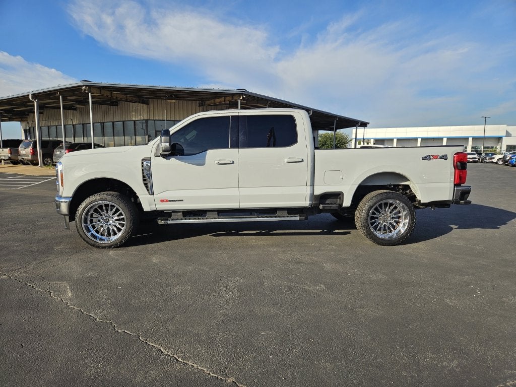 2025 Ford F-350 LARIAT