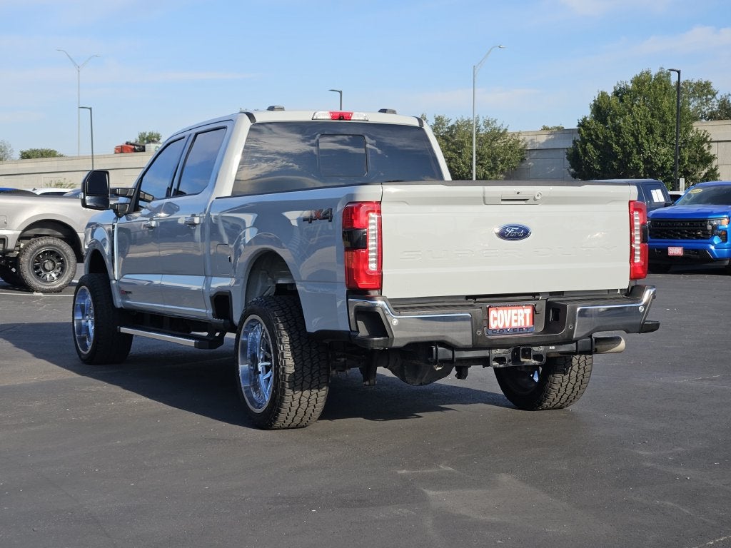 2025 Ford F-350 LARIAT