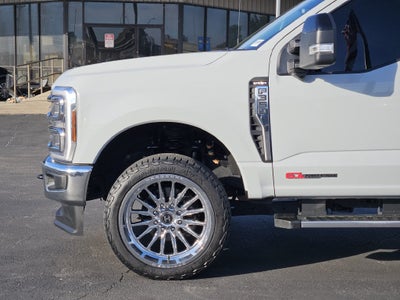 2025 Ford F-350 LARIAT