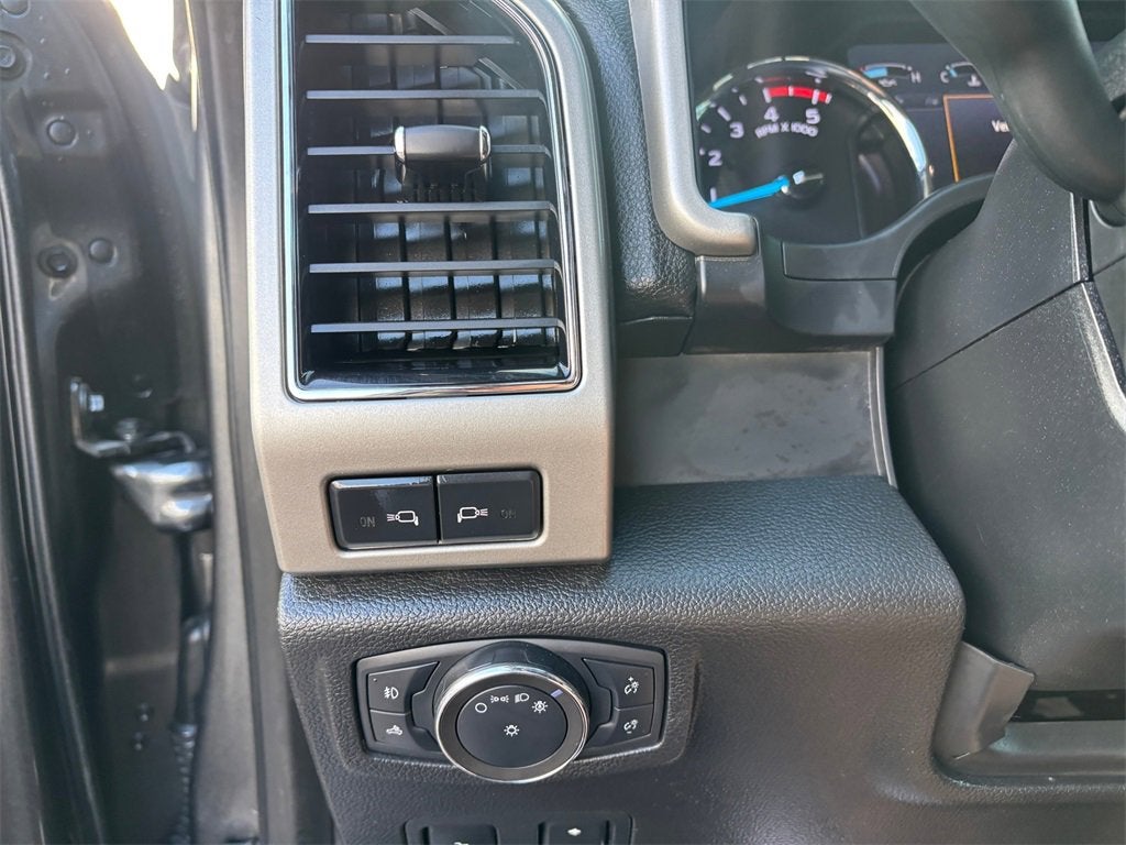 2020 Ford Super Duty F-350 SRW LARIAT