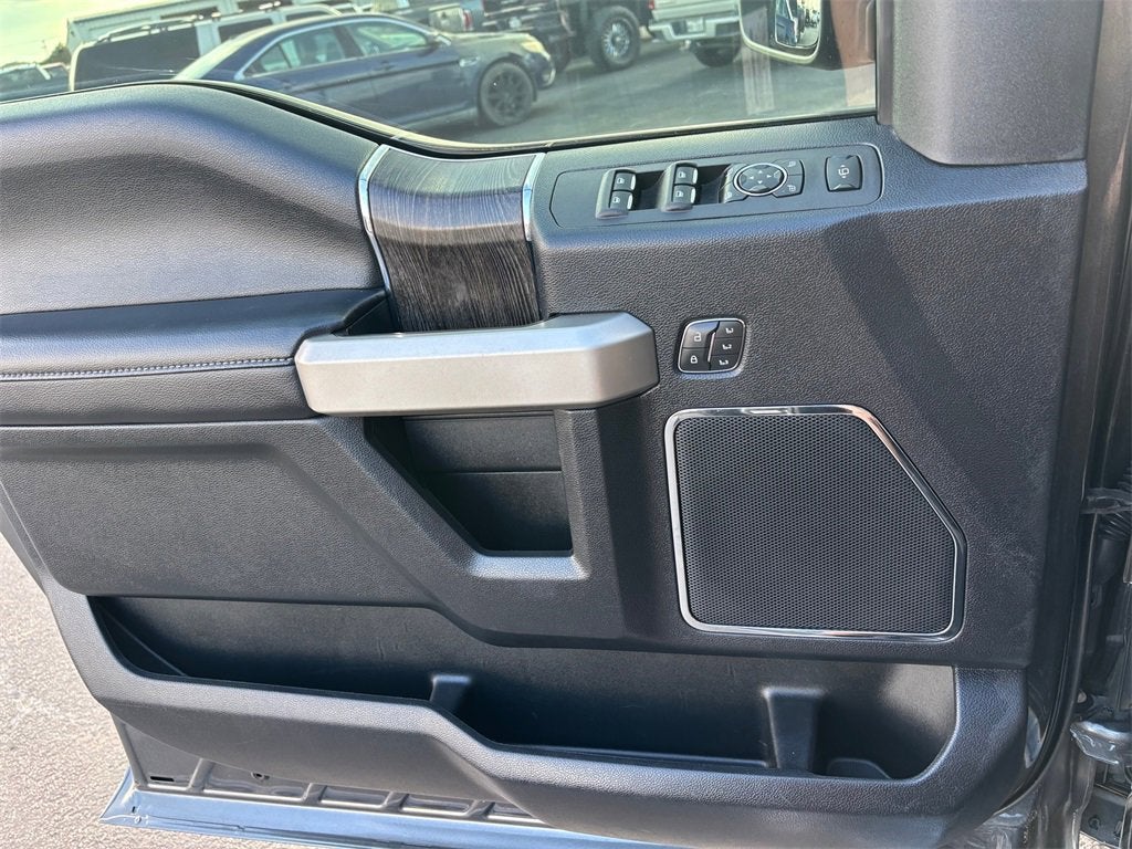 2020 Ford Super Duty F-350 SRW LARIAT