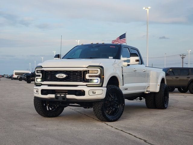 2026 Ford F-350 Platinum