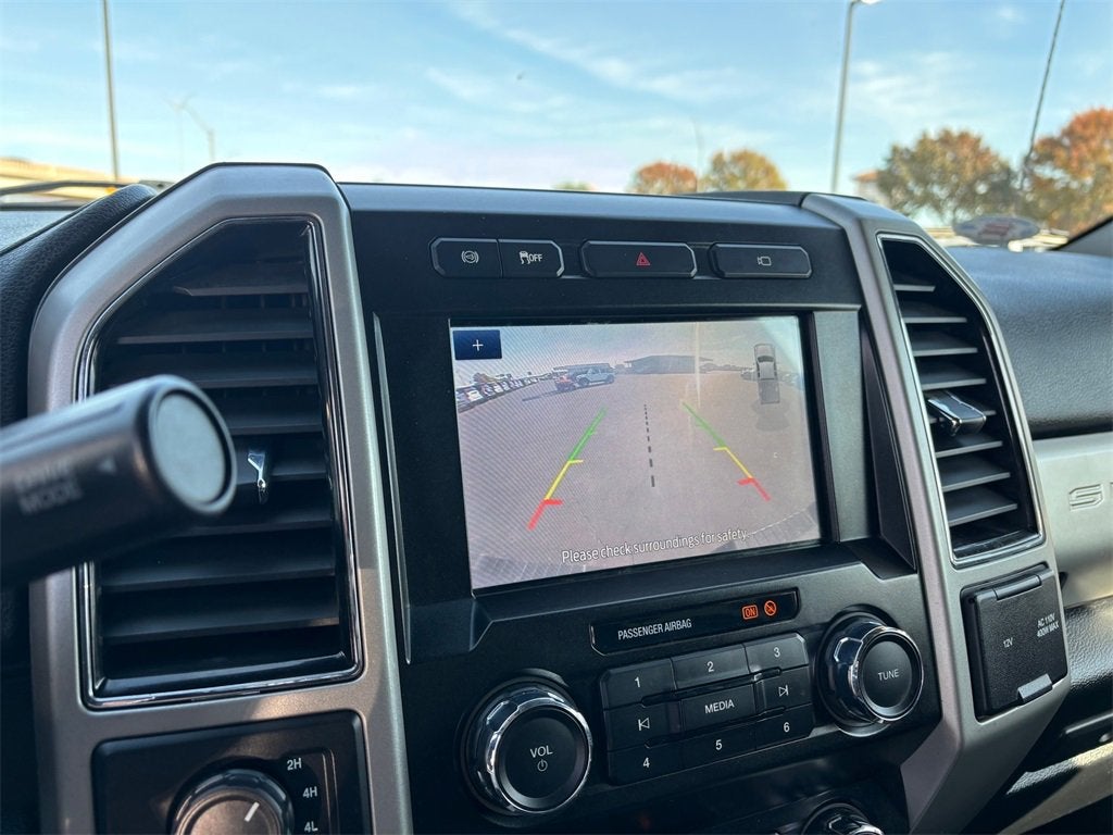 2021 Ford Super Duty F-350 DRW LARIAT