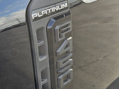 2025 Ford F-450 Platinum