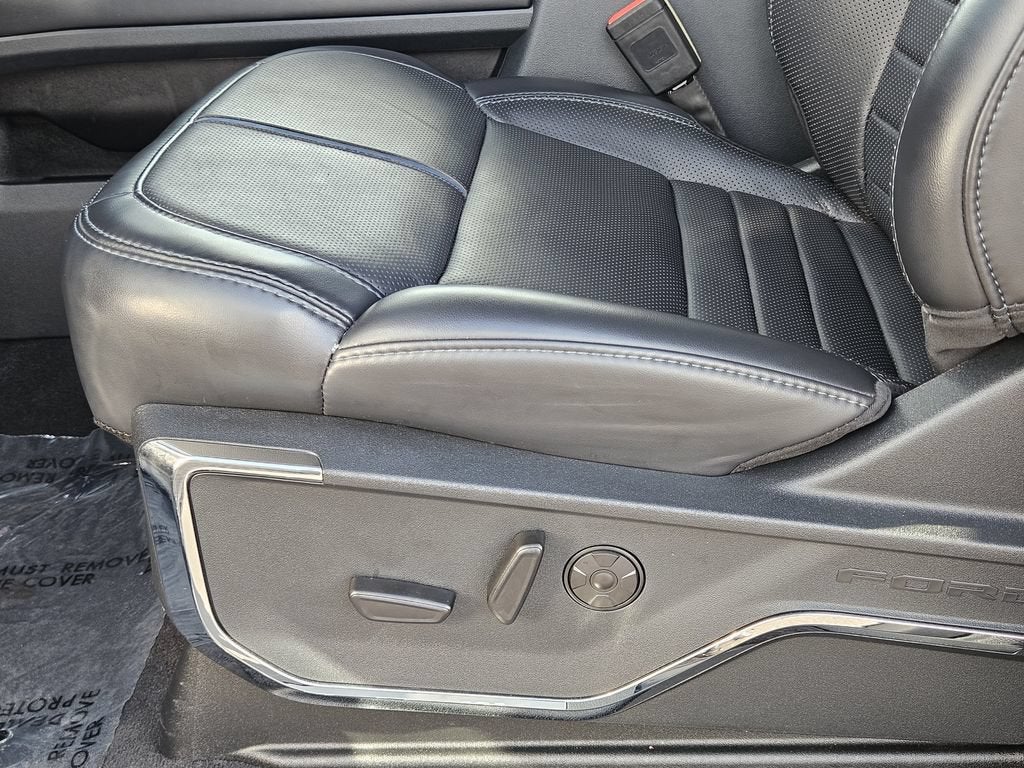 2025 Ford F-450 Platinum