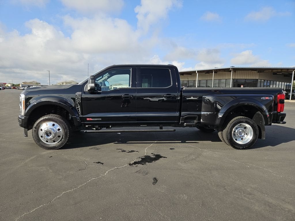 2025 Ford F-450 Platinum