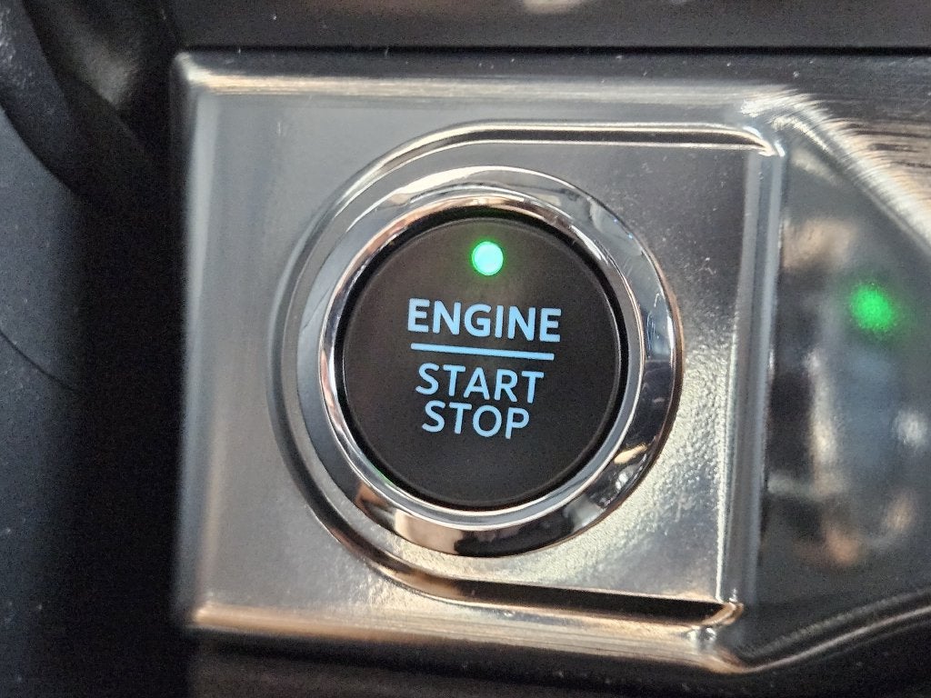2021 Ford F-150 LARIAT 4WD SuperCrew 5.5' Box
