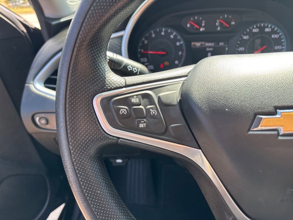 2022 Chevrolet Malibu LS