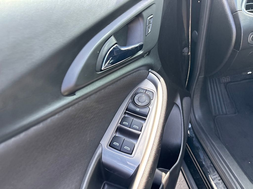 2022 Chevrolet Malibu LS