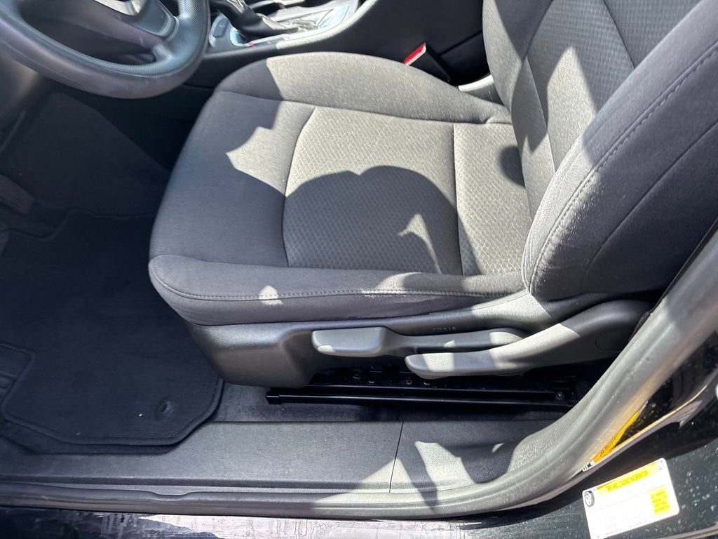 2022 Chevrolet Malibu LS