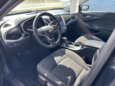 2022 Chevrolet Malibu LS