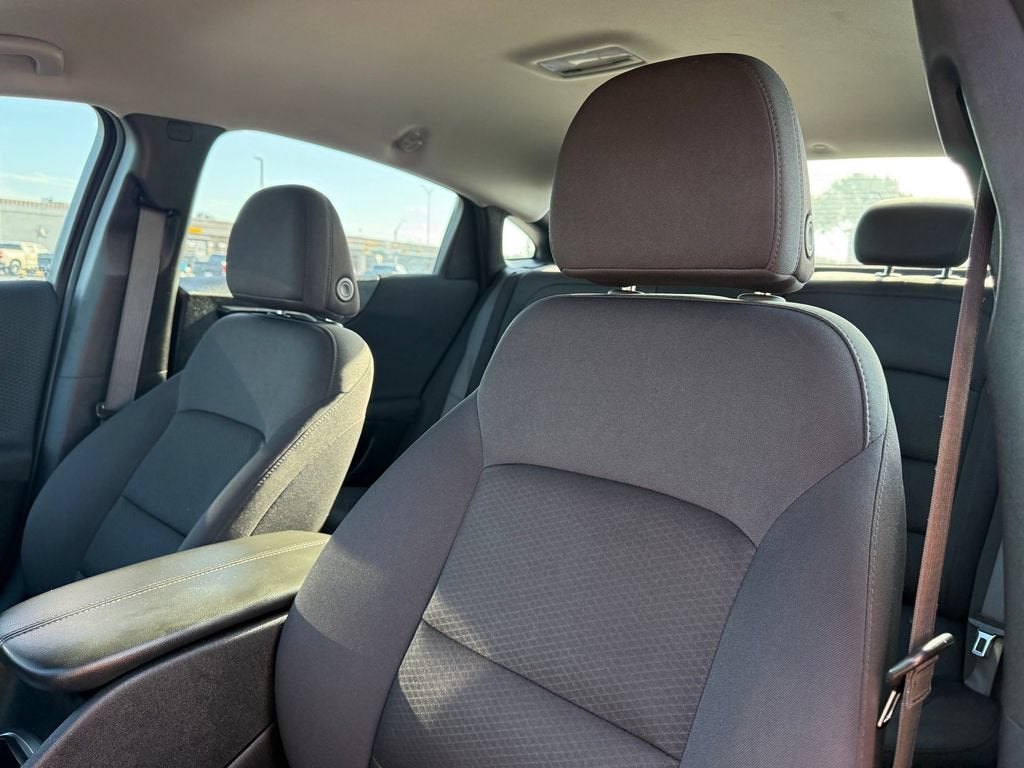 2025 Chevrolet Malibu 1LT - Photo 10