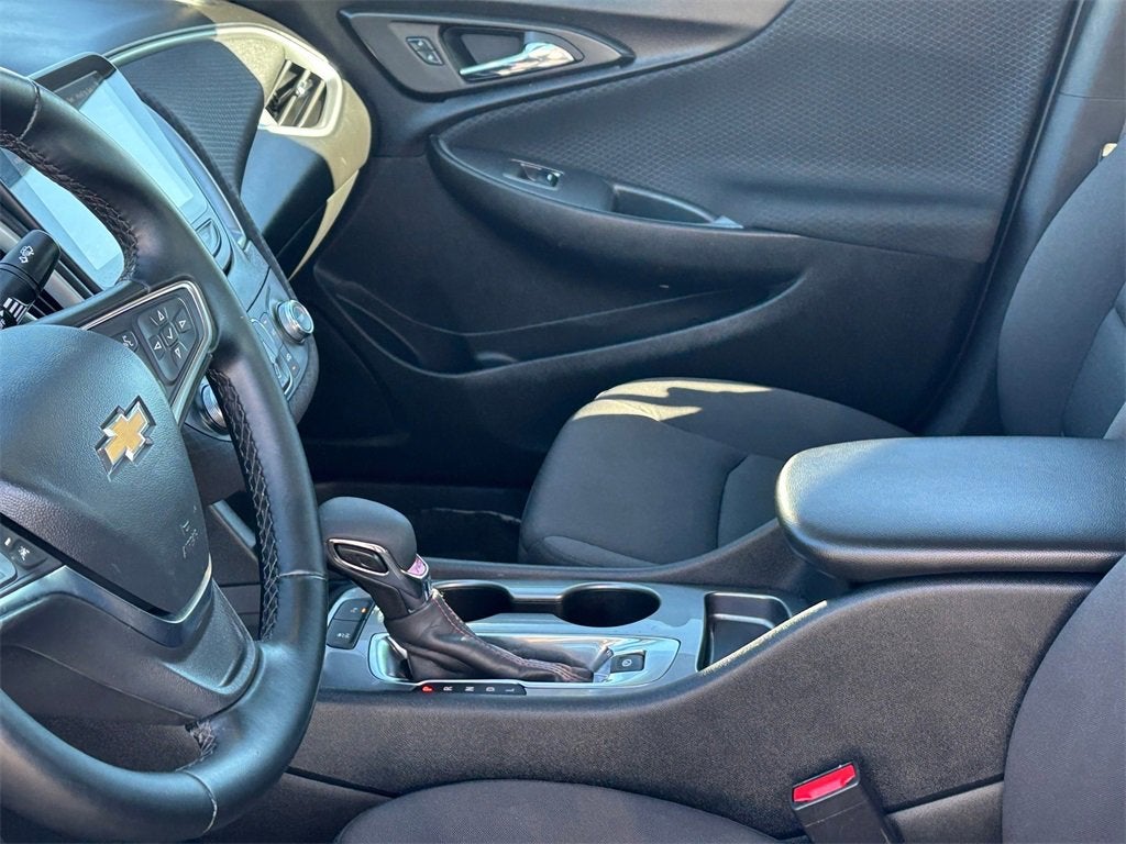 2025 Chevrolet Malibu RS