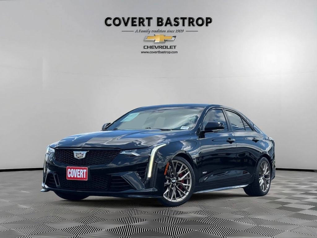 2023 Cadillac CT4 V-Series Blackwing's photo