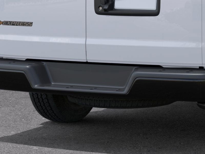 2026 Chevrolet Express Passenger 1LS