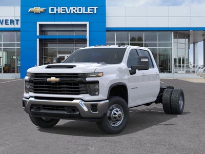 2025 Chevrolet Silverado 3500 HD Chassis Cab Work Truck