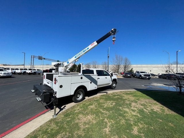 2025 Chevrolet Silverado 3500 HD Chassis Cab Work Truck
