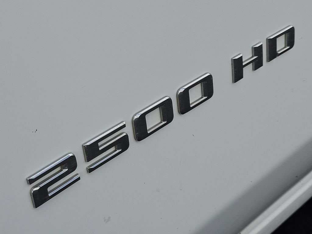 2024 Chevrolet Silverado 2500HD Custom - Photo 13