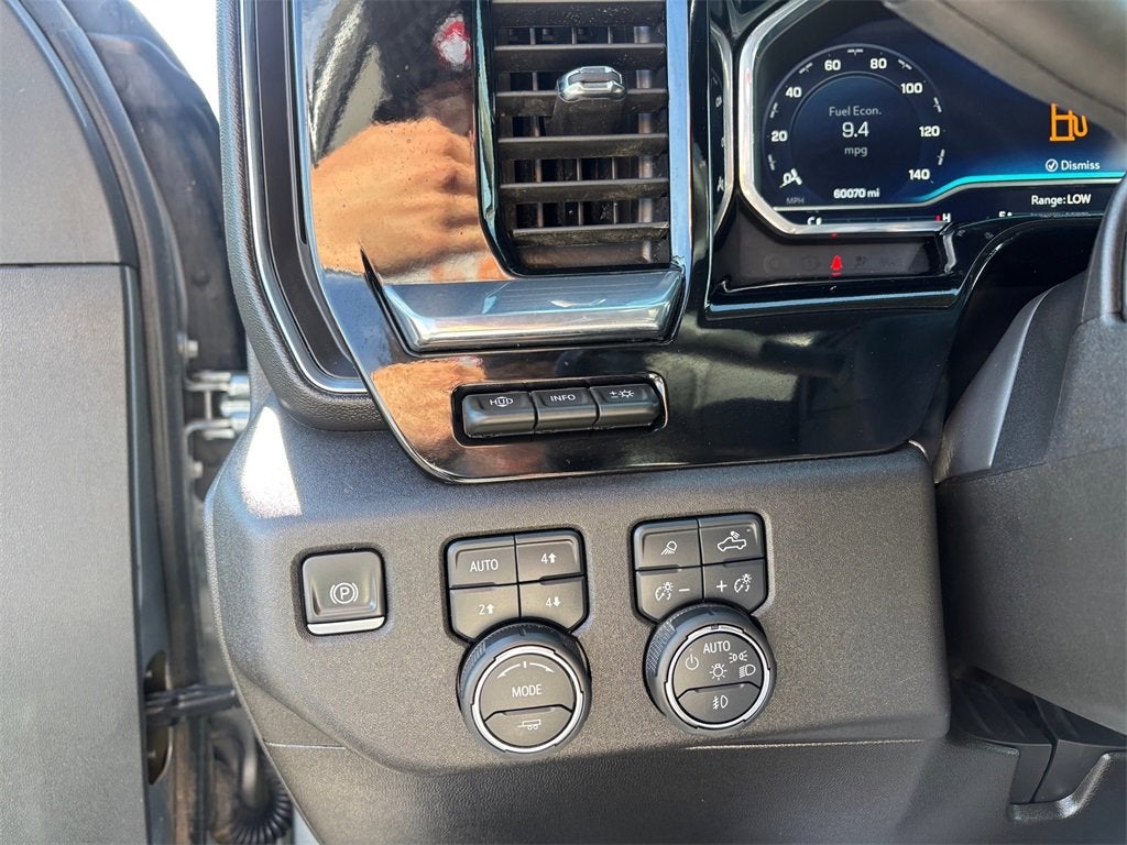 2025 Chevrolet Silverado 3500 HD LTZ DRW