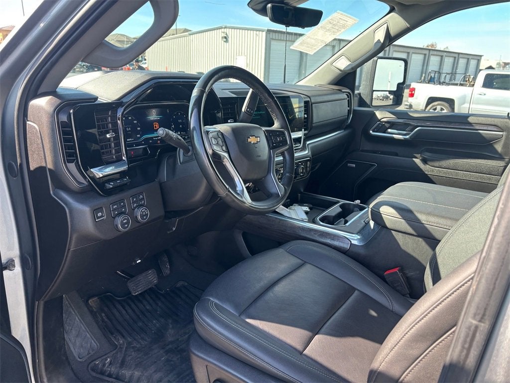 2025 Chevrolet Silverado 3500 HD LTZ DRW