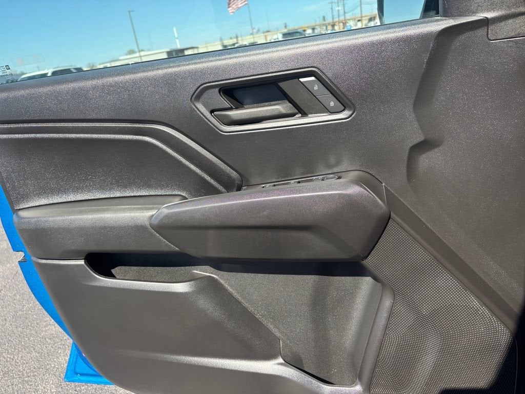 2024 Chevrolet Colorado WT