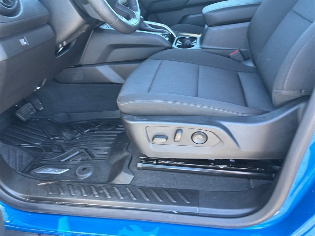 2024 Chevrolet Colorado WT