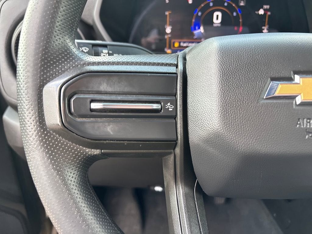 2023 Chevrolet Colorado WT