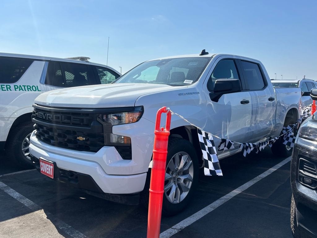 2024 Chevrolet Silverado 1500 Custom