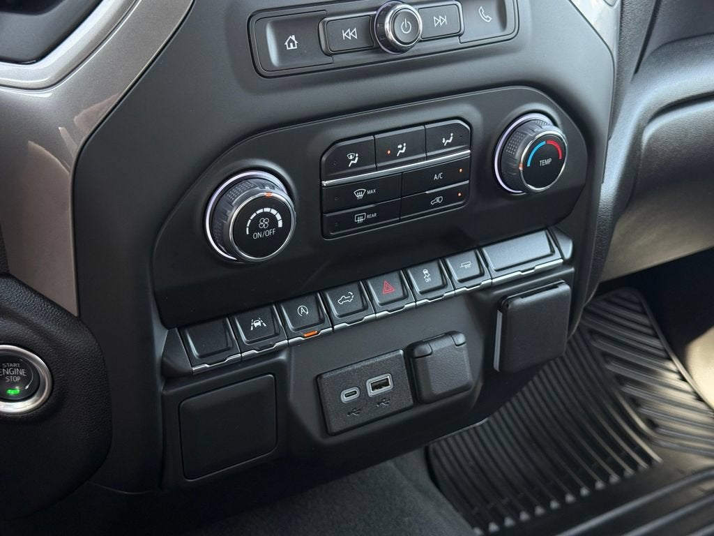 2025 Chevrolet Silverado 1500 Custom - Photo 18