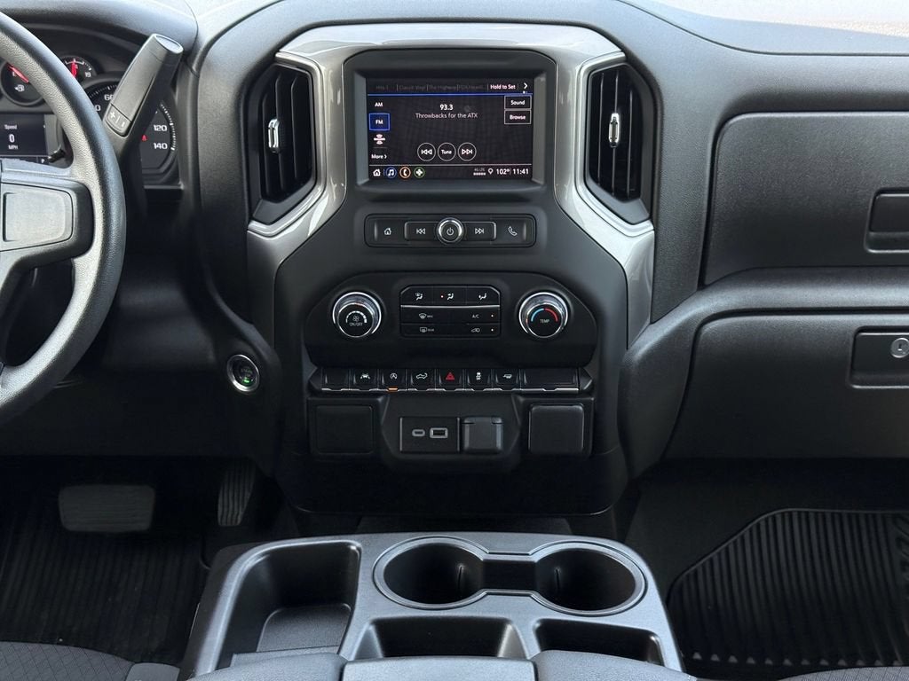 2025 Chevrolet Silverado 1500 Custom - Photo 23
