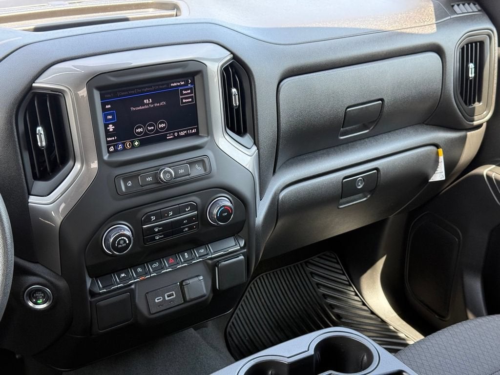2025 Chevrolet Silverado 1500 Custom - Photo 24