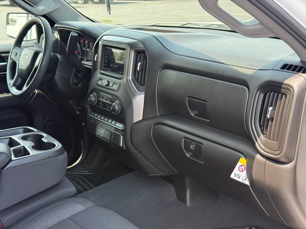 2025 Chevrolet Silverado 1500 Custom - Photo 25